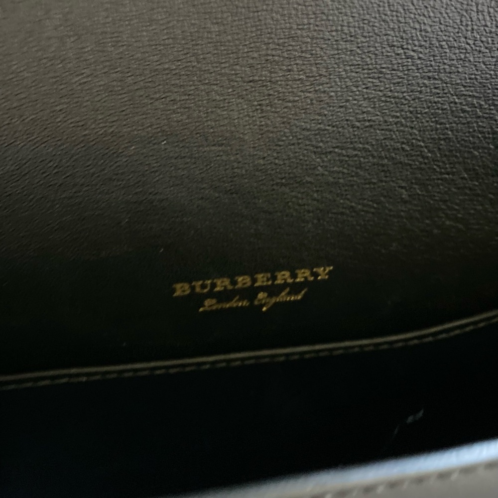 Burberry black leather crossbody - Picture 5 of 8